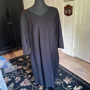 Luisa Cerano Black Mid-Sleeve Dress